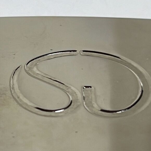 St. John Classic Design Silver Tone Snap Logo Compact Mirror Size 2.5" x 2.5" - Picture 10 of 10